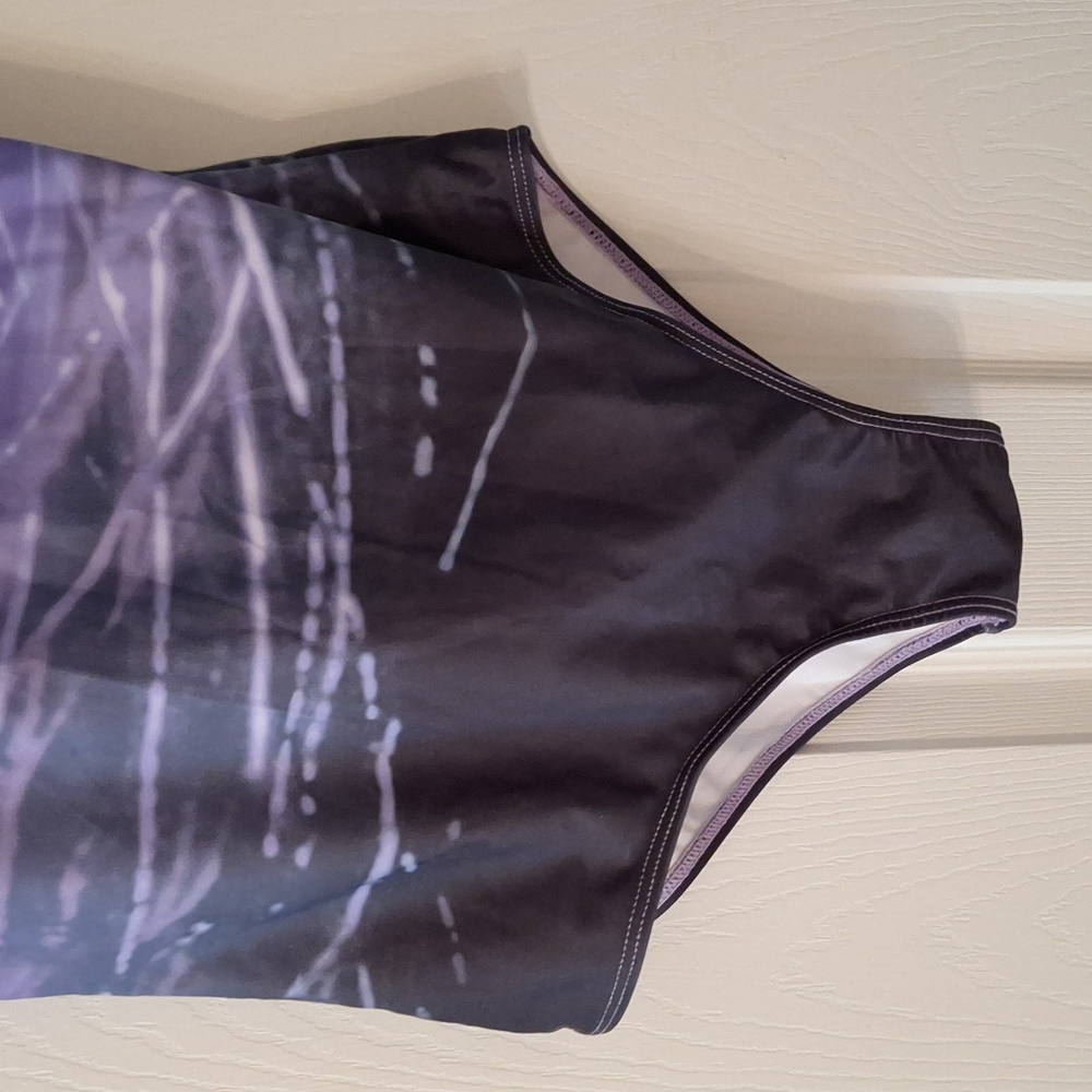 Bathing suit - Picture 3 of 9